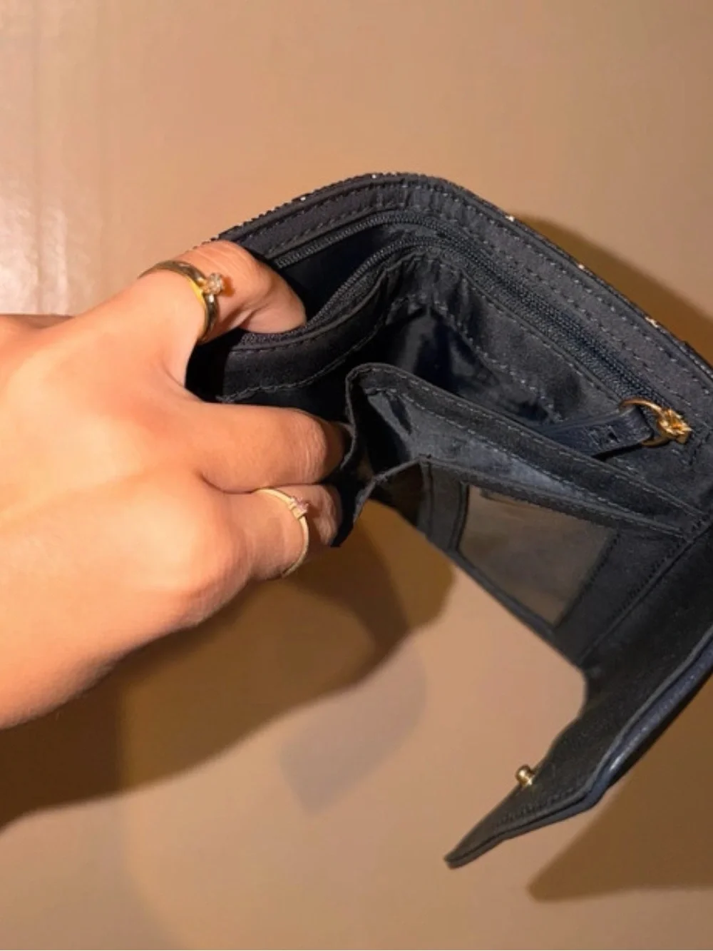 Tommy Hilfiger Navy and Black Logo Fold Card Holder